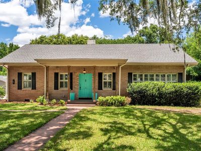 470 E Hooker St