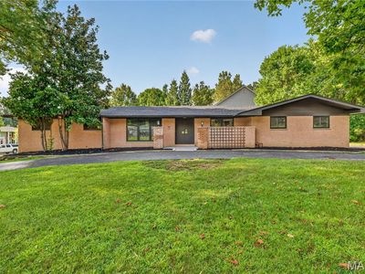 14 Wedgewood Ln