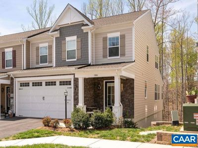 1788 Flora Ln