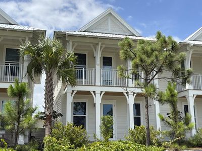 268 Dockside Dr