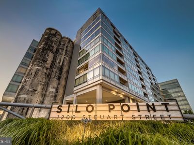 1200 Steuart St Unit 327