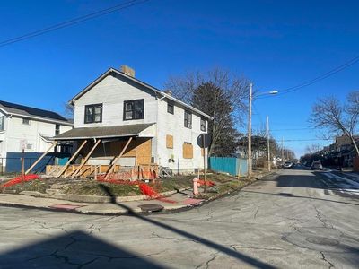 1646 S 4th St