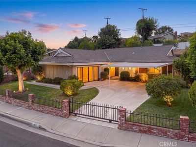 317 Casuda Canyon Dr