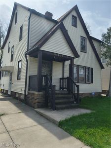 21104 Clare Ave