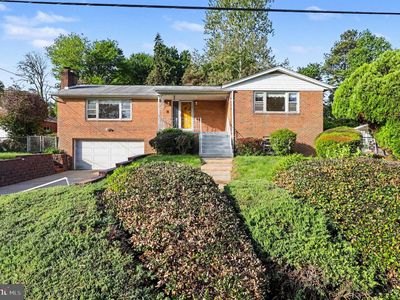 4411 Lucerne Rd