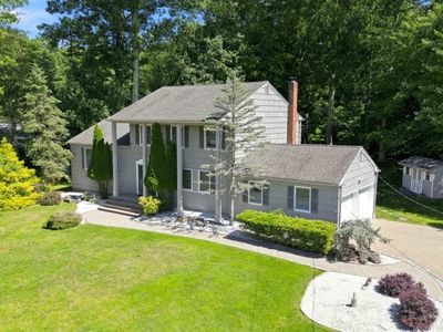 6 Meadowbrook Rd