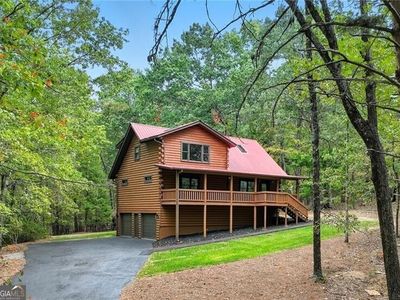 509 E Valley Rd NE