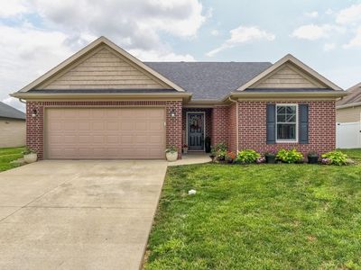 13303 Halle Dr