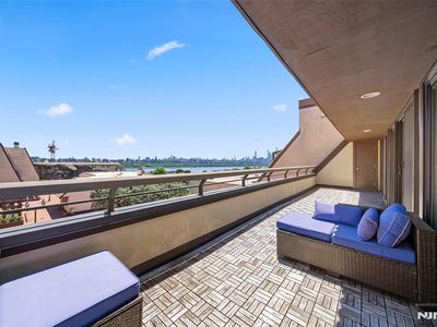 300 Gorge Rd APT 62