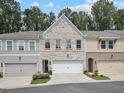 3303 Cranston Ln