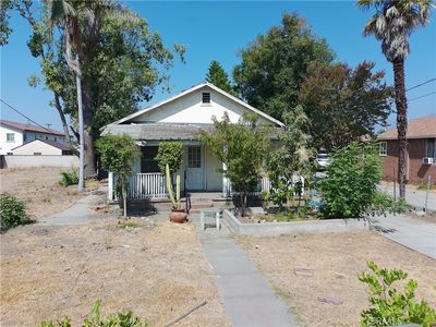 313 N Pasadena Ave