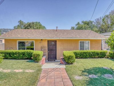 3928 Camulos St