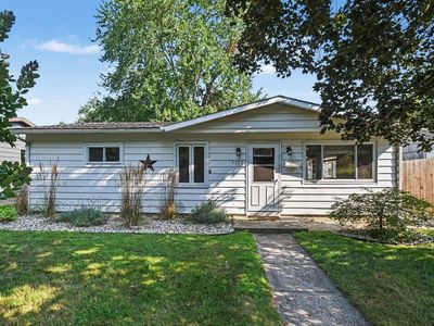 1111 McPherson St
