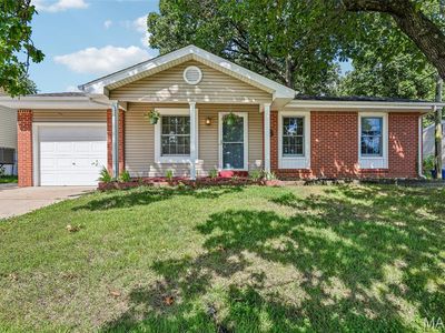 Property at 2213 Gladiator Dr, Fenton, MO