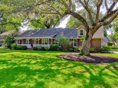 46 Hunters Forest Dr