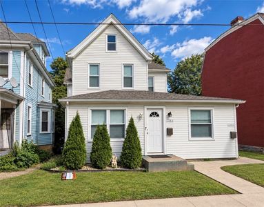 1512 6th Ave