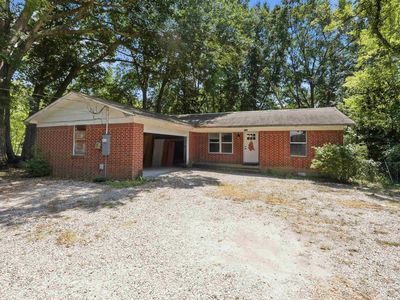 Property at 1003 W Moline St, Malvern, AR