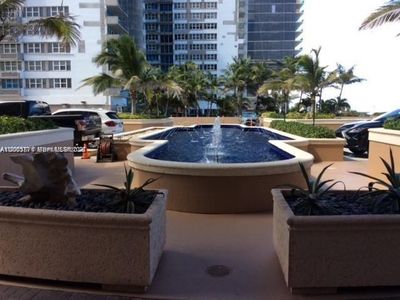 2080 S Ocean Dr APT 707
