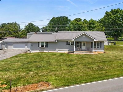 2183 Highway 81 S