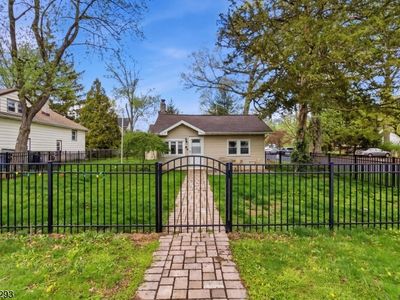Property at 86 Hiawatha Blvd, Lake Hiawatha, NJ
