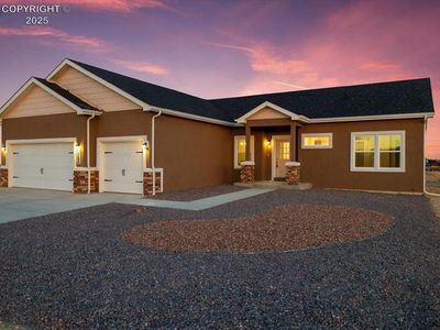 1112 E Painted Hills Ln