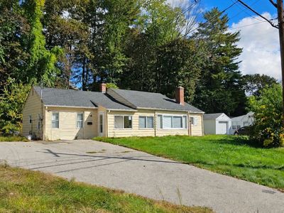1343 Pleasant St