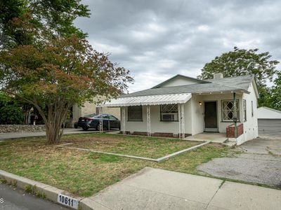 Property at 10611 Redmont Ave, Tujunga, CA