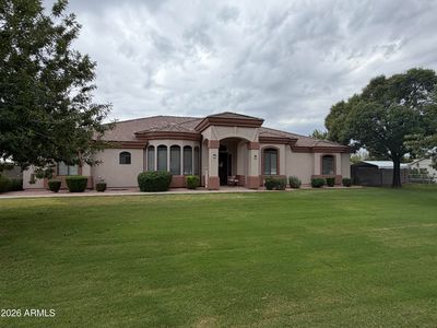 2215 E VIRGINIA Street