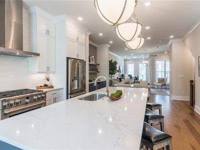 4526 Watervale Way #182