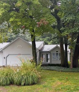 Property at 17157 Arthur Ct, Spring Lake, MI
