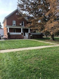 125 N Main St