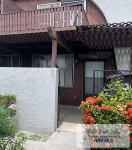 401 Boca Chica Blvd APT 104