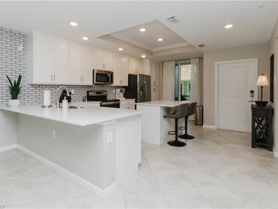 6082 National BLVD #112
