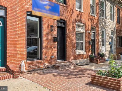 1337 Andre St