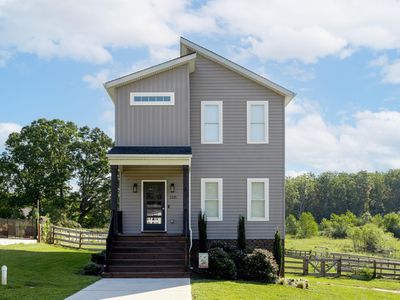 1135 Dodson Dr