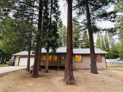 691-385 Lassen Way
