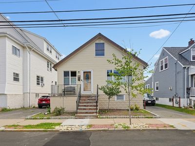 68 Lancaster Ave