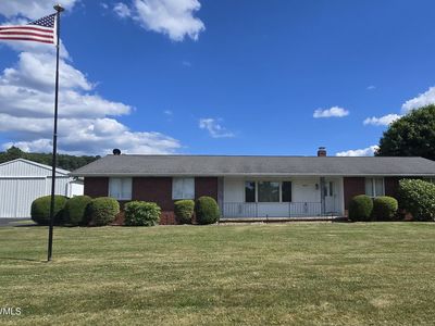 Property at 215 W Kline Rd, Nescopeck, PA