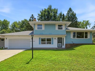 1277 Imperial Ln