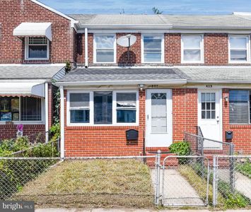 407 Maple Ln