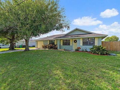 2186 SE Trillo Street