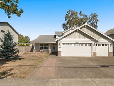 6099 SE Lois St