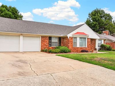 3501 Treadwell Dr