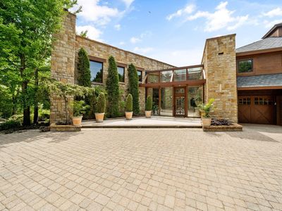 1707 Hyatts Rd