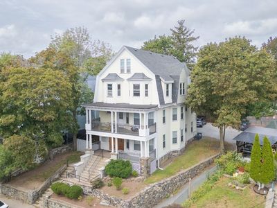 122-124 Beacon Hill Ave Unit 1