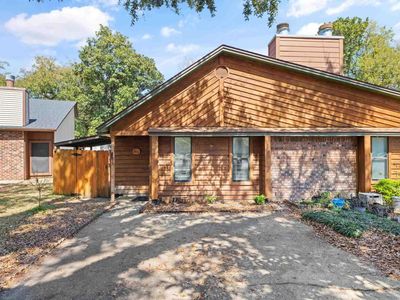 3021 Cedarwood Village Ln