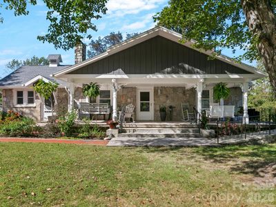 389/405 Courtland Blvd