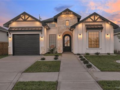 5813 N Playa Del Sol St