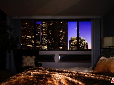 121 S Hope St APT 418