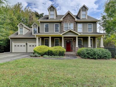 1720 Mountainside Dr